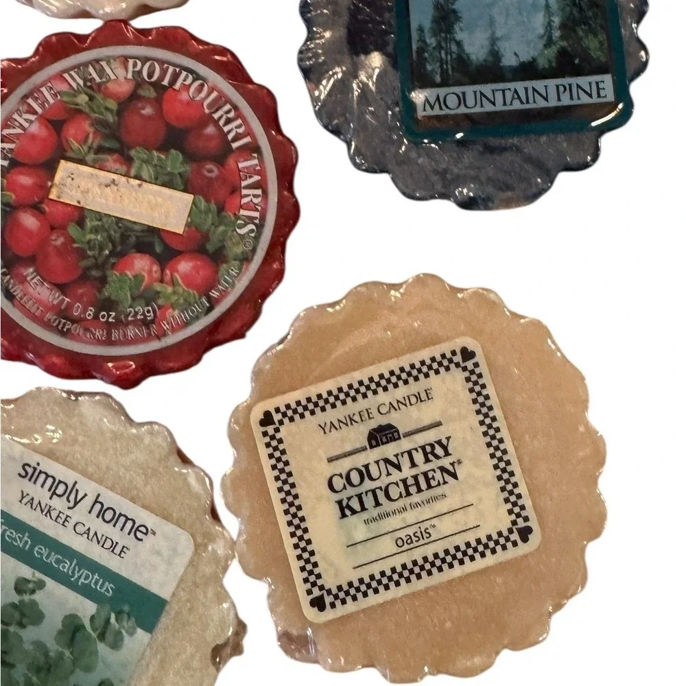 Yankee Candle Wax Potpourri Tarts Bulk Lot 24 Count Assorted Scents 0.8oz Each